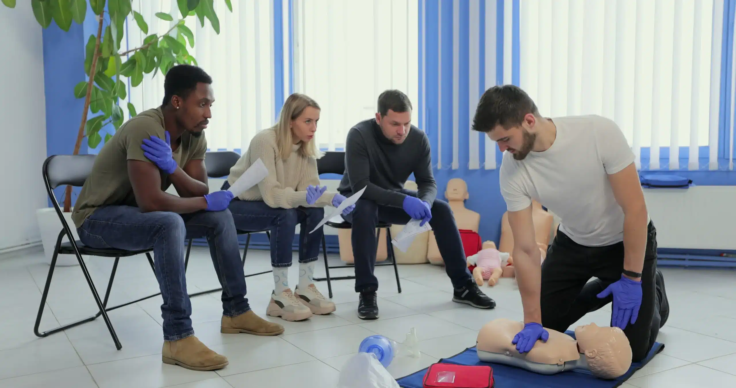 Find First-Aid Classes Near Me: A Practical Guide